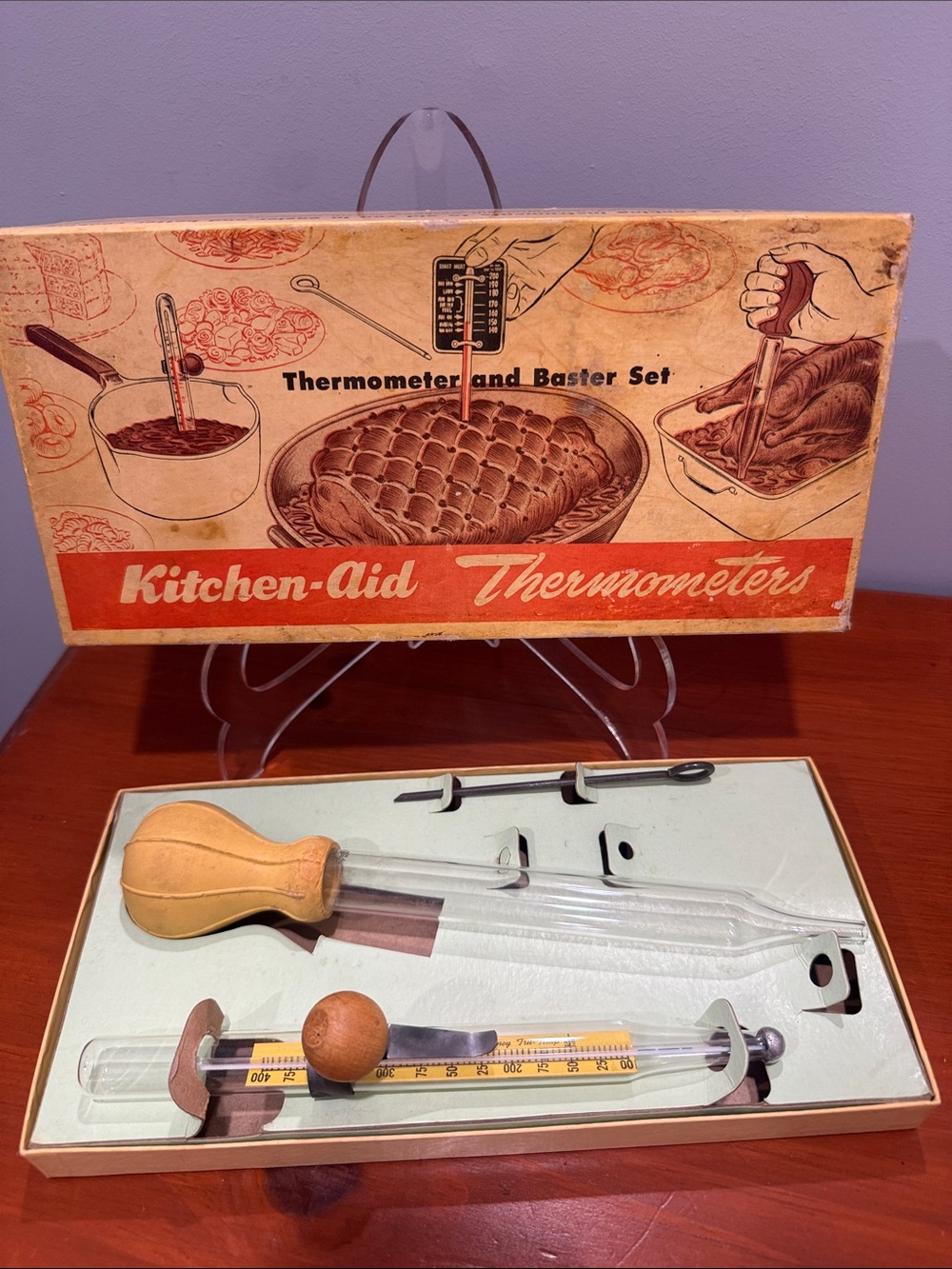 Kitchen-Aid Vintage Thermometer and Baster Set
